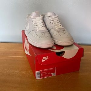 Nike Court Vision Lows